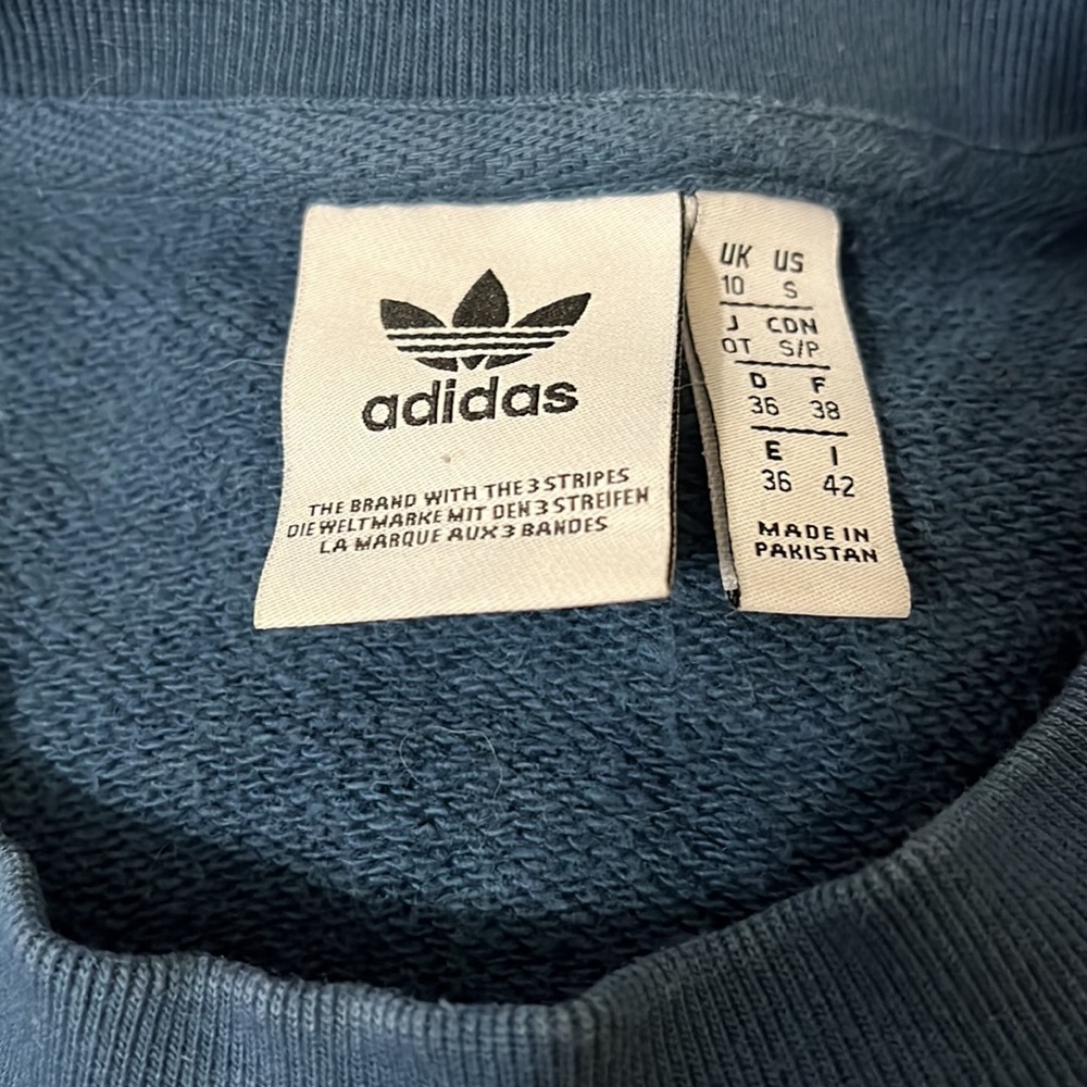 Adidas crewneck - Picture 2 of 4